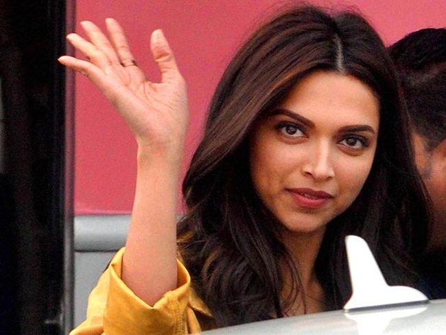 స్టార్ హీరోయిన్ ఎందుకలా ఏడ్చేసింది!