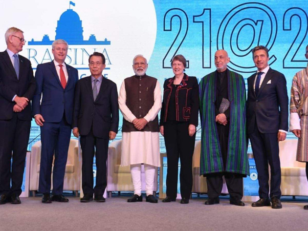 ఆ దేశ ప్రధాని మోడీకి పెద్ద ఫ్యాన్ అట!