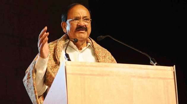 వెంకయ్య హాట్ కామెంట్..బస్సు బీరు బిర్యానీ