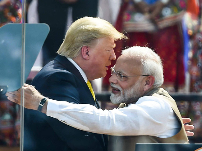 భారత్ లో ట్రంప్ క్రేజ్ ఎంతో తెలిసే ఫిగర్స్ బయటకు