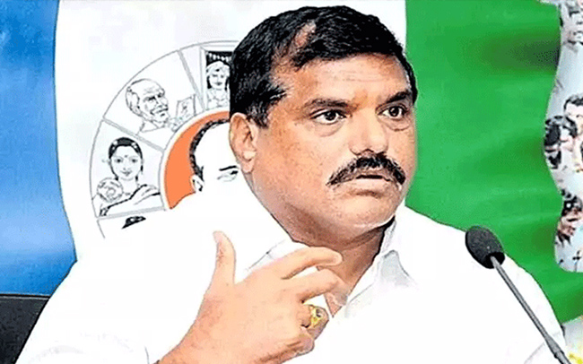 మరో బాంబు పేల్చిన బొత్స.. ఎవరి గడ్డమైనా పట్టుకుంటాం