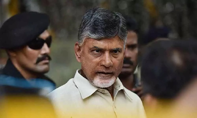 మంత్రి కొడాలి నానికి పోటీగా సీనియర్ నేతని రంగంలోకి దించిన చంద్రబాబు !