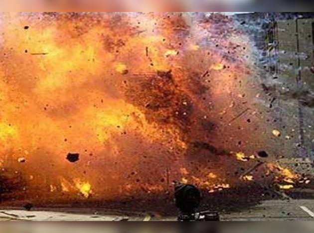 కలకలం: హైదరాబాద్ లో పేలిన బాంబ్