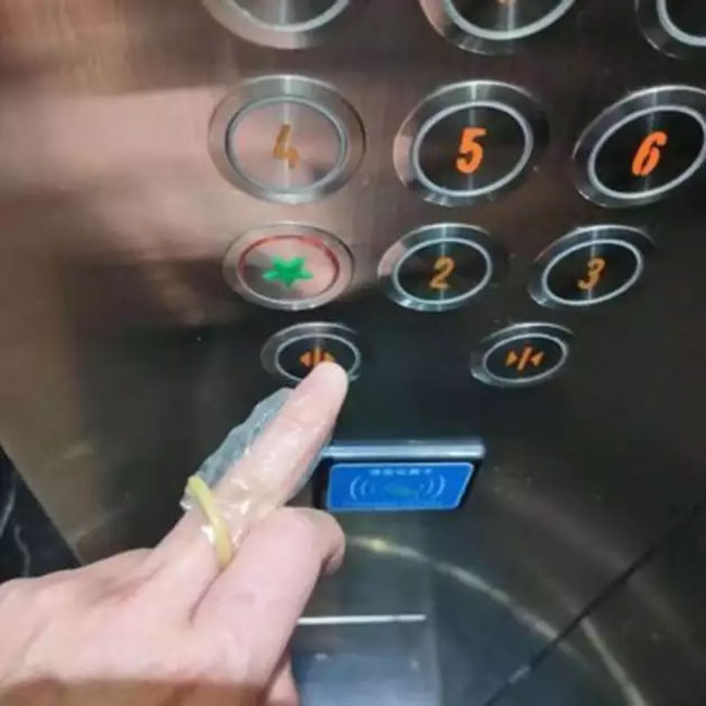 కరోనా ఎఫెక్ట్ ...కండోమ్స్ కి భారీ గిరాకీ !