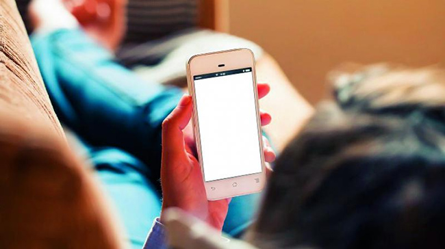 ఫోన్ లో సెక్స్ వీడియోలు చూస్తున్నారా.?