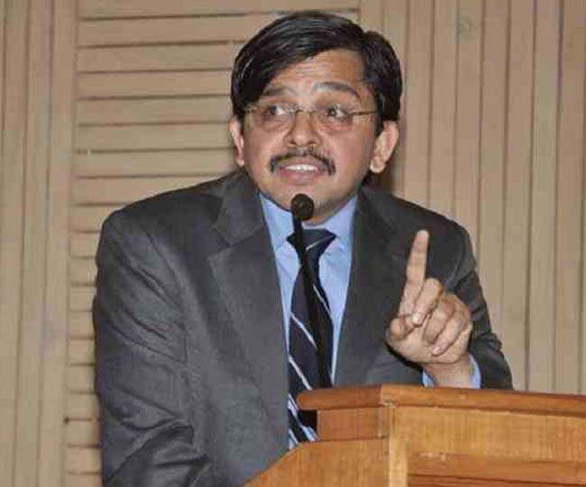 ఢిల్లీ అల్లర్లపై ఆదేశాలు....హైకోర్టు సీజే బదిలీ?