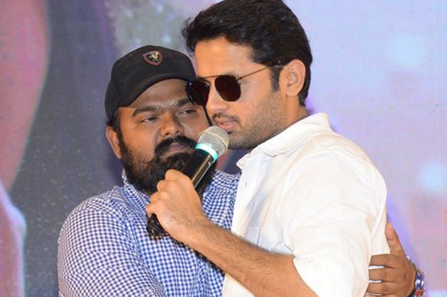 యంగ్ హీరో పై నితిన్ పంచ్ ?