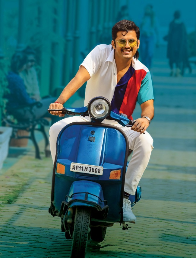 ఫొటోటాక్‌ : నితిన్‌ కూడా అదే ట్రెండ్‌ ఫాలో అయ్యాడు