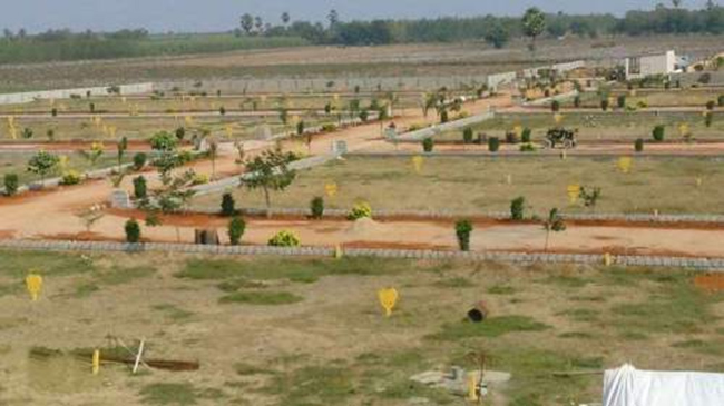 అప్పుడే లుంగి బ్యాచ్ దిగిందా?