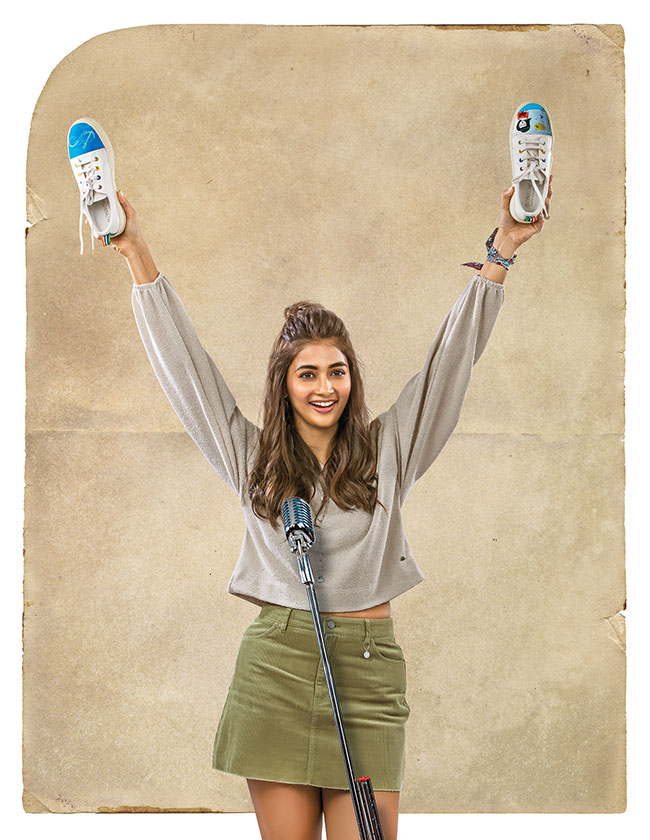 ఈ చెప్పుల ప్రమోషన్‌ ఏంటి బ్యాచిలర్‌??