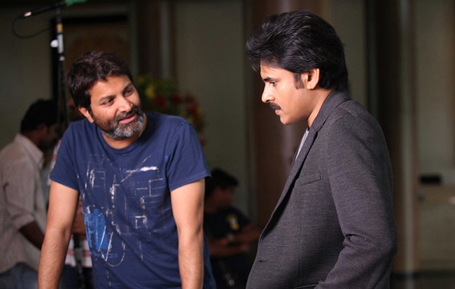 ఆప్త మిత్రుడితో పవన్‌ నెం.4