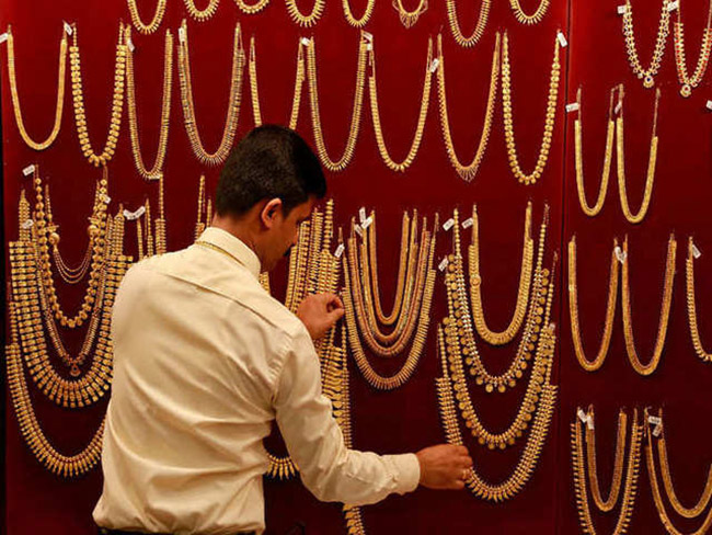 Why is There Panic Among Jewellers, Gold Traders
