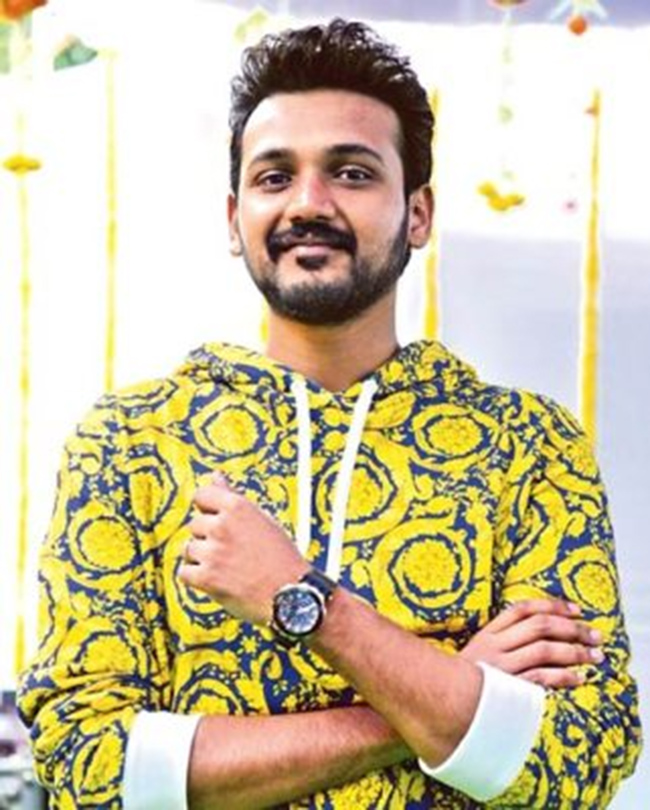 ఇండస్ట్రీలోకి అడుగుపెట్టనున్న ప్రముఖ నిర్మాత రెండో కొడుకు..