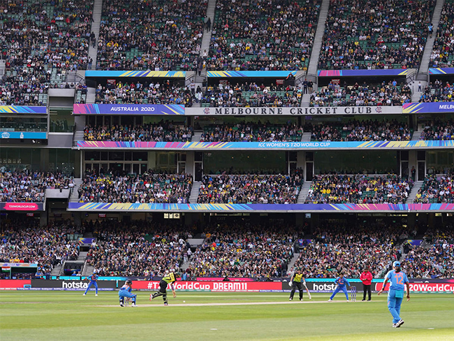 మహిళా క్రికెట్‌ లో మరో వరల్డ్ రికార్డు !