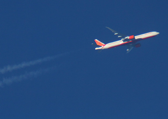 నెదర్లాండ్ విమాన ల్యాండింగ్ ను తిరస్కరించిన భారత్