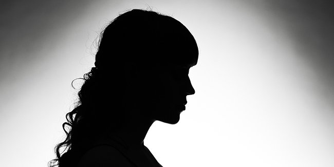 Star Actress Refuses Going To Her Own House! Star Actress Refuses Going To Her Own House!