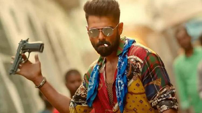 బాలీవుడ్ లో మోత మోగించనున్న ఇస్మార్ట్ సినిమా..