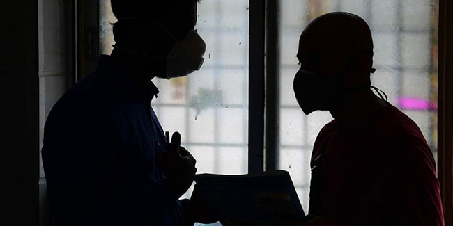 ల‌గ్జ‌రీ లైఫ్ ఉఫ్! లాక్ డౌన్ తో చిన్న‌ రేంజ్ స్టార్ల క‌ష్టం!!