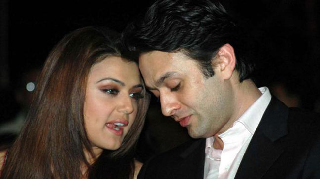 దారుణ వేధింపులపై బోరుమన్న సీనియర్ హీరోయిన్