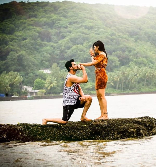 No Wedding For Nikhil On April 16th!