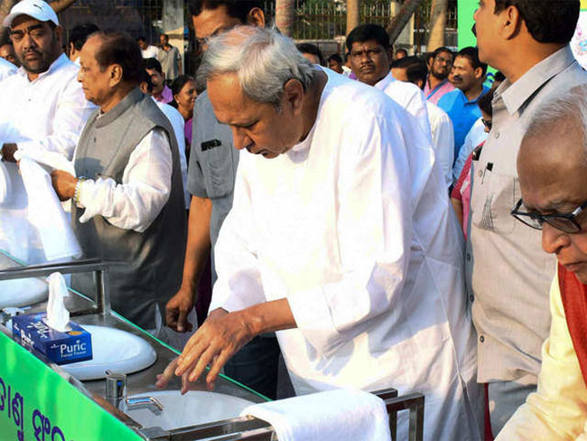 Odisha pays 4 Months Salary to all Govt Employees