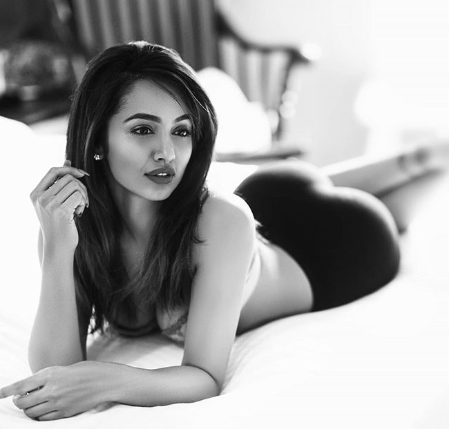 ఫోటో స్టోరీ: ఫైర్ ఫైర్స్ ది ఫైర్!