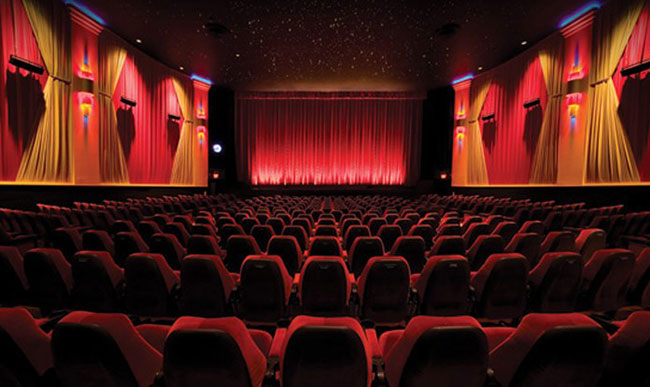 ట్రెండింగ్: థియేటర్లపై కరోనా మాఫియా కర్చీఫ్ ట్రెండింగ్: థియేటర్లపై కరోనా మాఫియా కర్చీఫ్