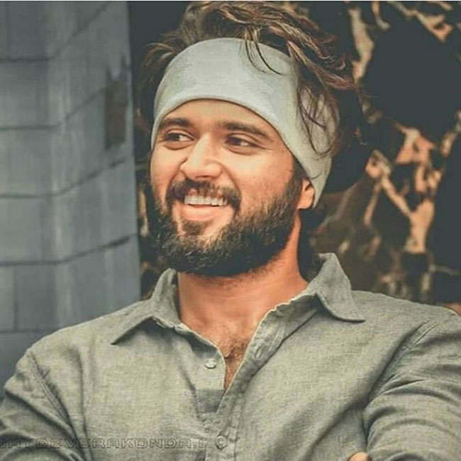 Vijay Not Ready To Sign New Movies!