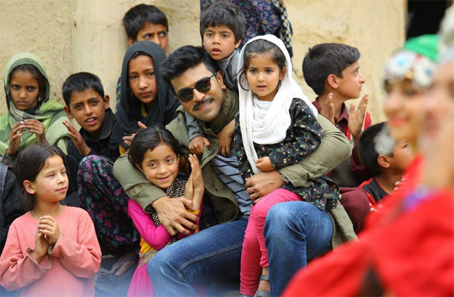 షూటింగ్ కోసం ఆసక్తిగా ఎదురు చూస్తున్నానంటూ చరణ్ ట్వీట్...!