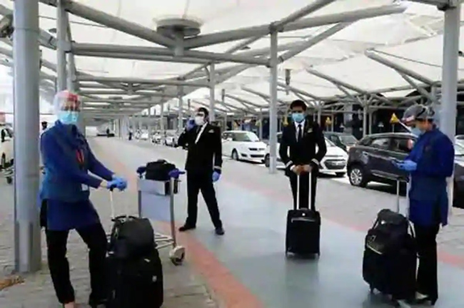 ఇండియాకు రావాలనుకునే ఎన్నారైలకు శుభవార్త!