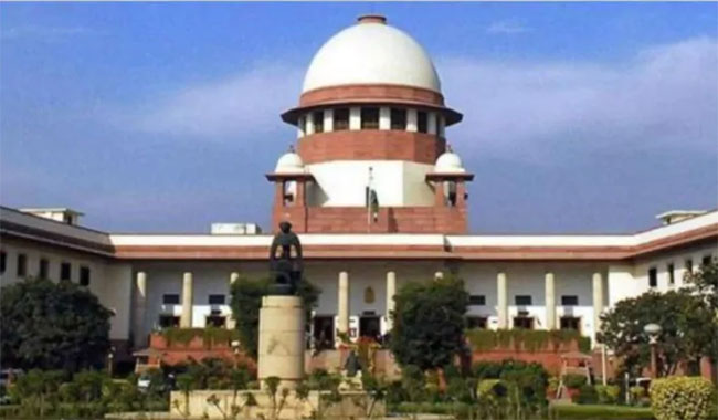 Supreme Court Slapped 1 Lakh Fine For A Lawyer Over His Publicity Stunt