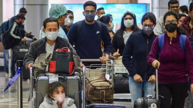 తల్లీబిడ్డలను వేరు చేస్తోన్న వీసా నిబంధన