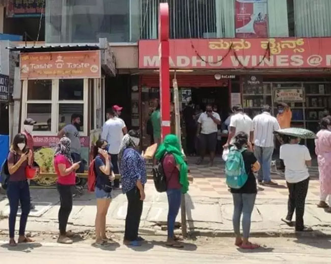 మందుబాబులు దేని గురించి ఎక్కువగా సెర్చ్ చేస్తున్నారంటే?