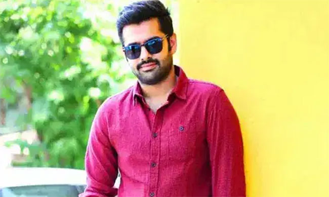 #RAPO ని డైరెక్ట్ చేయబోతున్న స్టైలిష్ డైరెక్టర్...? #RAPO ని డైరెక్ట్ చేయబోతున్న స్టైలిష్ డైరెక్టర్...?