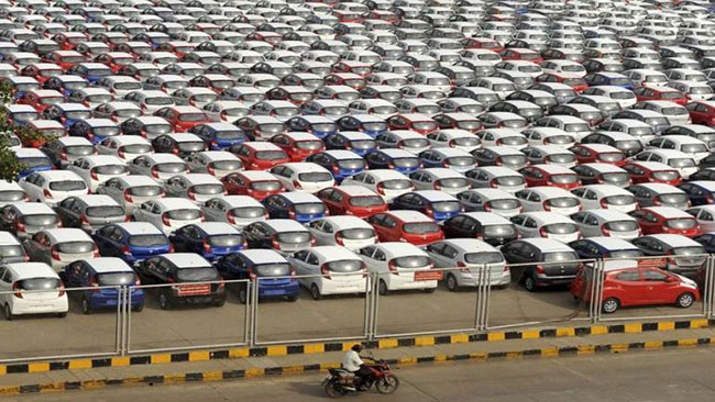 Why People Are Not Buying Cars Worth More Than Rs 7 Lakh?