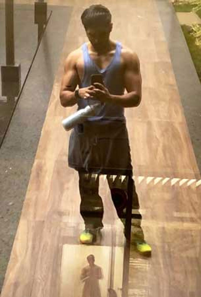 తండ్రి తో యుద్ధానికి సిద్ధం అవుతున్న తనయుడు!! తండ్రి తో యుద్ధానికి సిద్ధం అవుతున్న తనయుడు!!