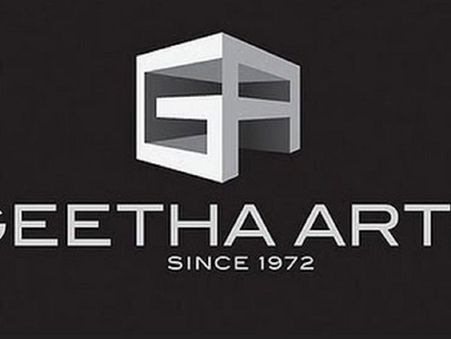 బన్నీ పక్కన హీరోయిన్ అంటూ గీతా ఆర్ట్స్ పేరును వాడేస్తున్నారట!!