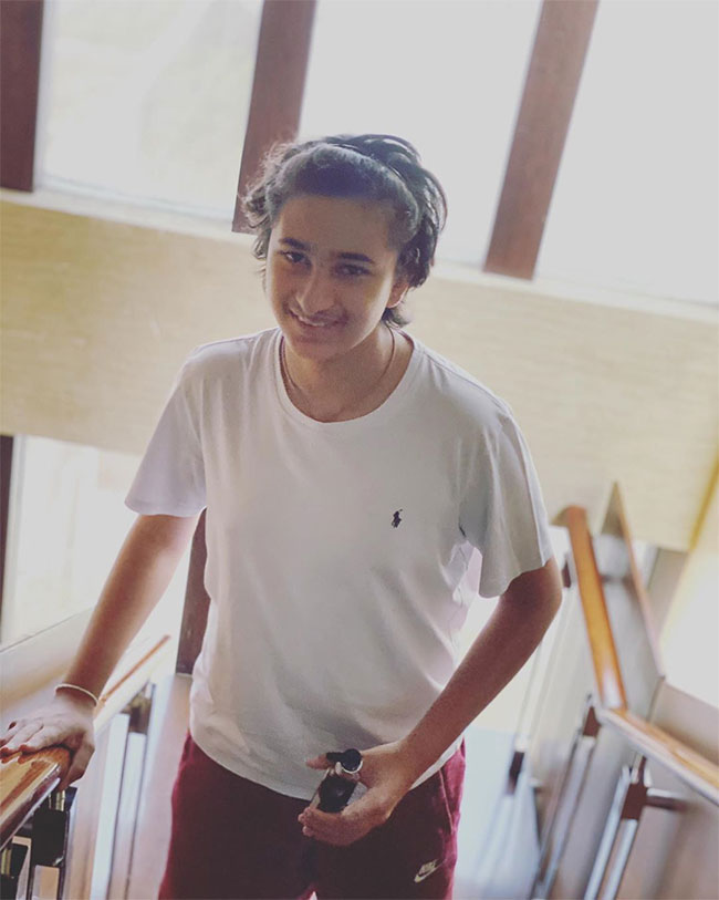 కొడుకు ఫొటోతో సంతోషం షేర్ చేసిన నమ్రత కొడుకు ఫొటోతో సంతోషం షేర్ చేసిన నమ్రత