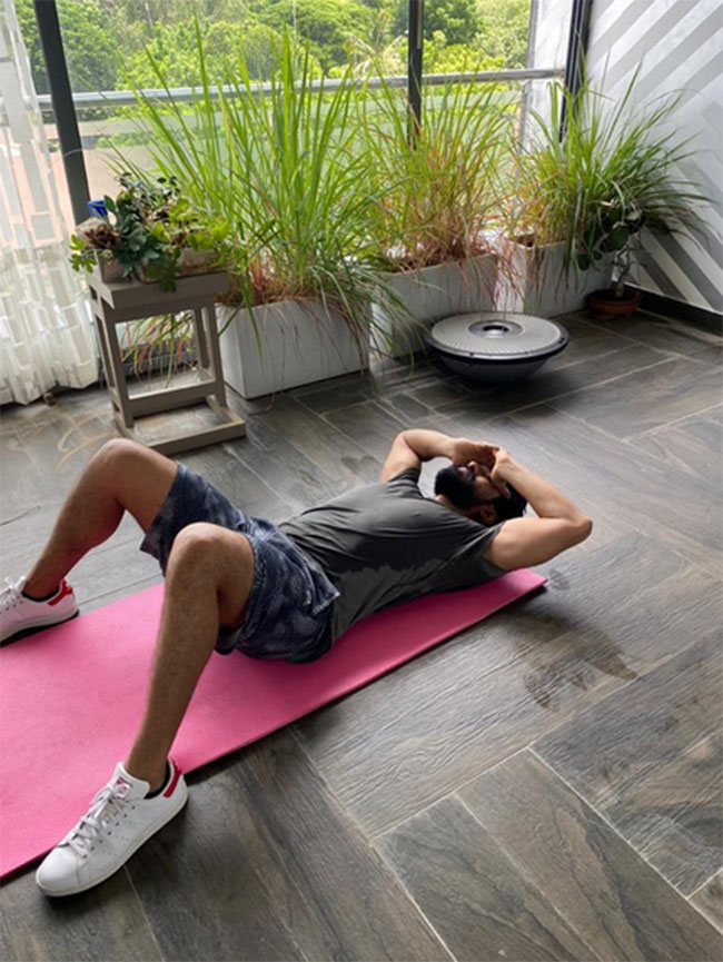 వర్కౌట్స్ గురించి ఆసక్తికరమైన ట్వీట్ చేసిన రామ్ చరణ్...!