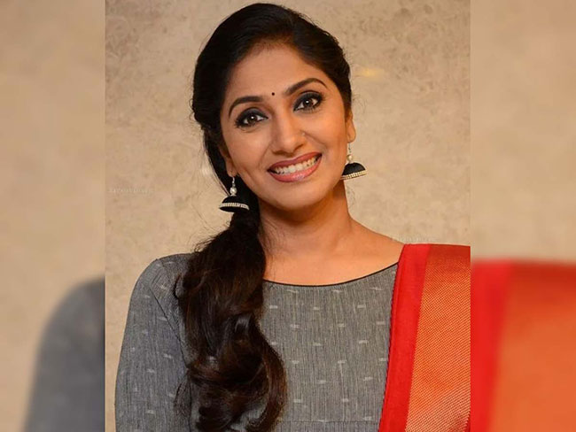 యాంకర్ జాన్సీకి పాజిటివ్ వార్తలపై క్లారిటీ యాంకర్ జాన్సీకి పాజిటివ్ వార్తలపై క్లారిటీ