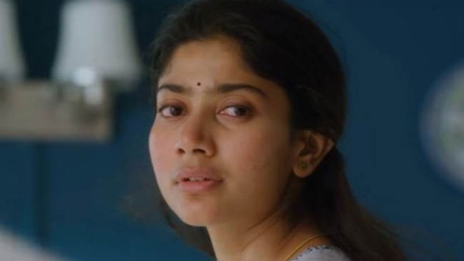 ఏడేళ్ల బాలిక రేప్ ఘటన పై స్పందించిన సాయిపల్లవి.. ఏమందంటే..?