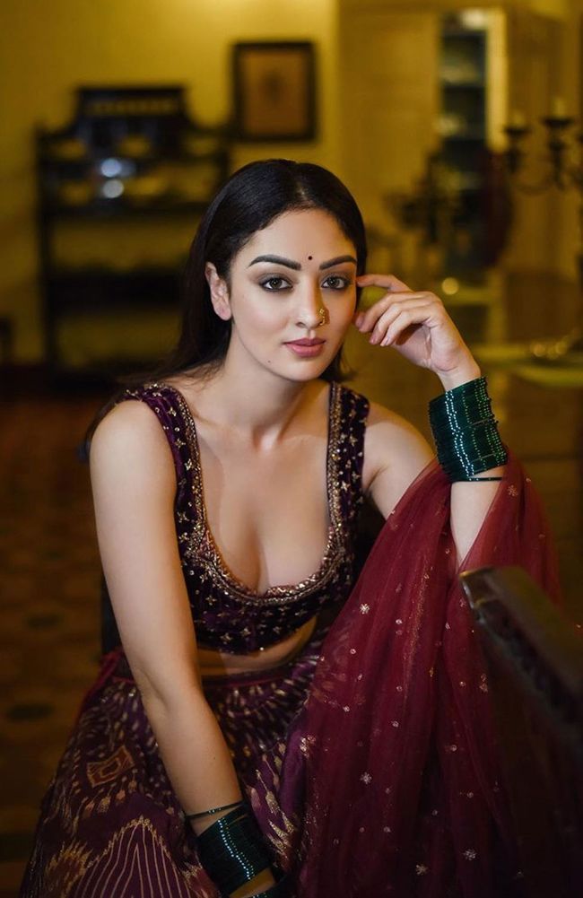 Sandeepa%20Dhar%20Gallery%20Wallpapers_5