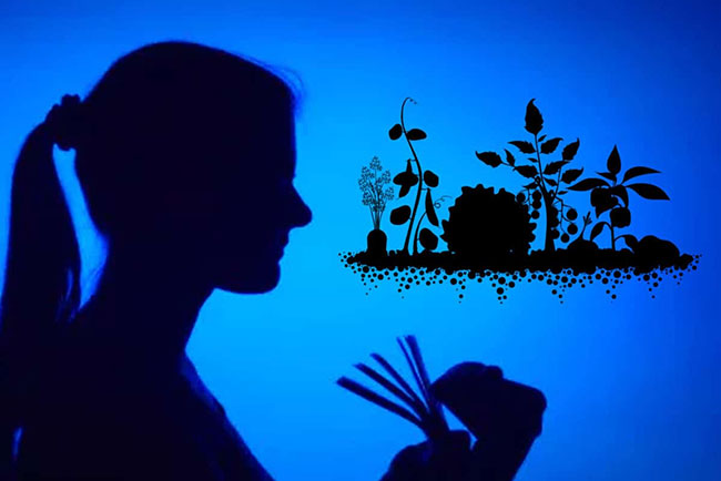 Actress Makes Good Money With Digital Promotions