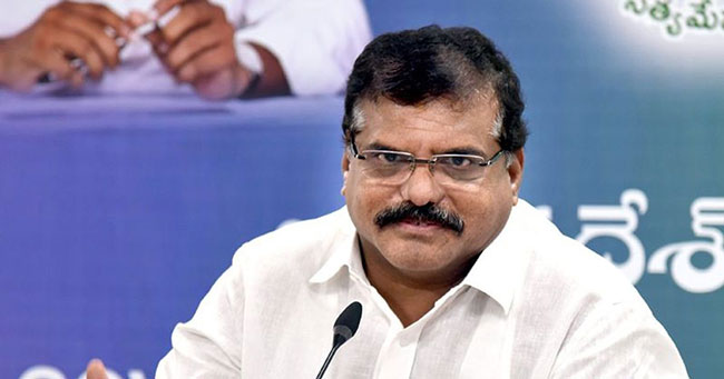 బాబు సవాలును కామెడీ చేస్తూ.. కీలకవ్యాఖ్యలు చేసిన బొత్స