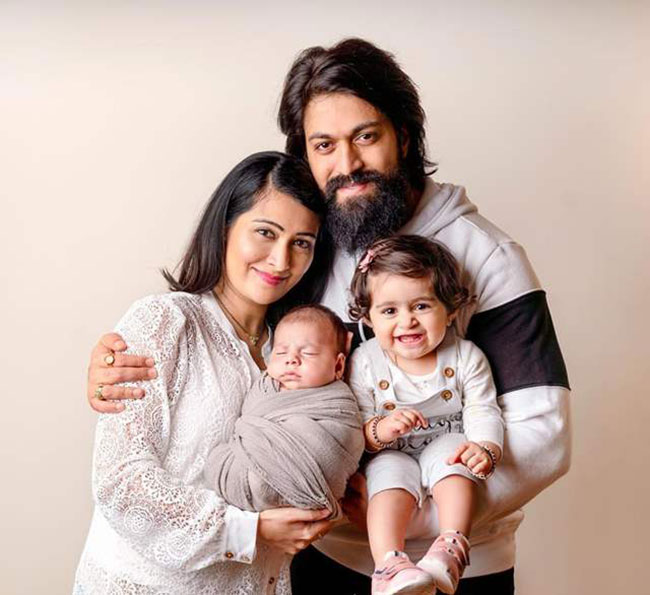 జూనియర్‌ కేజీఎఫ్‌ అప్‌ డేట్‌ ఇచ్చిన అమ్మ