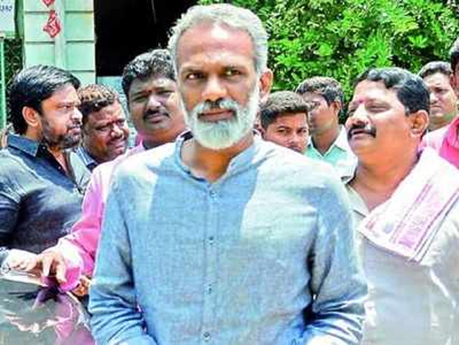 Is Vangaveeti Radha Looking Towards BJP?