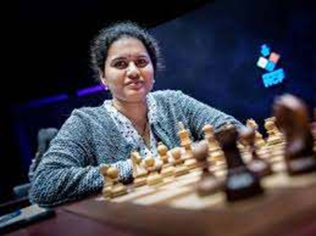 భారత్ సరికొత్త అధ్యాయం..స్వర్ణం అందించిన కోనేరు హంపి! భారత్ సరికొత్త అధ్యాయం..స్వర్ణం అందించిన కోనేరు హంపి!