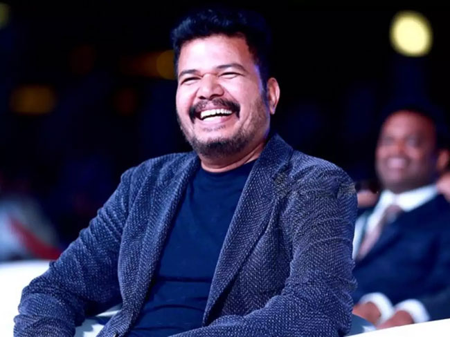 Mahesh Babu Wishes Shankar On His 57th Birthday