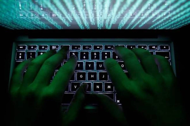 హైదరాబాద్ పోలీసులు దెబ్బకు రూ.1100 కోట్ల చైనా కంపెనీల స్కాం క్రాక్