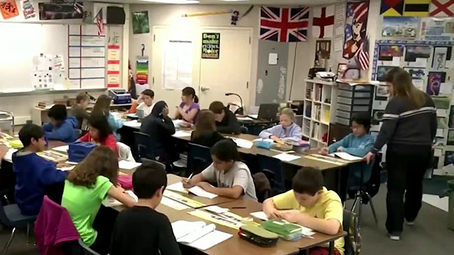 స్కూల్స్ ఓపెన్ చేశారు..9 వేల మందికి కరోనా పాజిటివ్ !